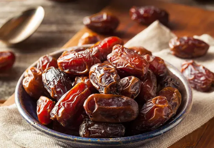 Daily Dates: Improve Digestion, Energy, and Heart Health!