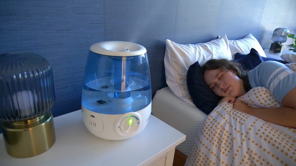 Humidifier in AC Room: Necessary? Benefits & Why?